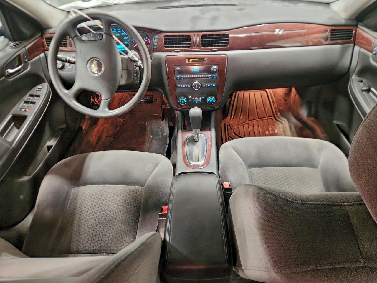 2010 CHEVROLET IMPALA LS photo 8
