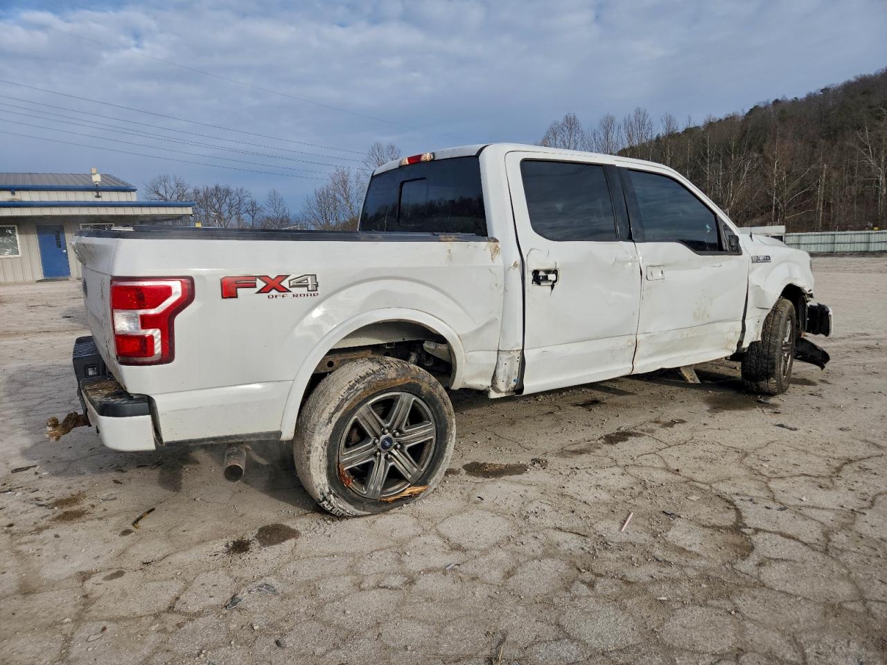 2018 FORD F150 SUPERCREW photo 3