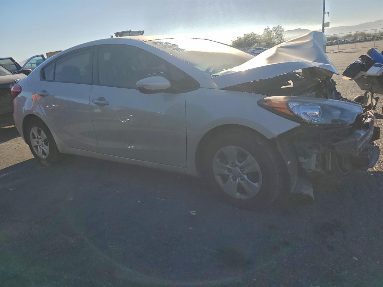 2015 KIA FORTE LX photo 4