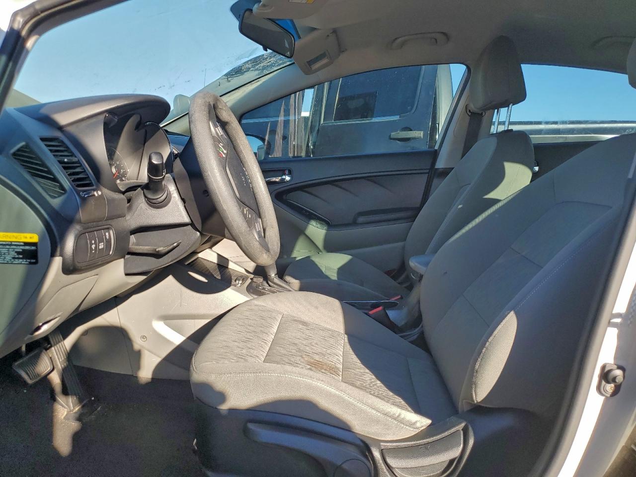 2015 KIA FORTE LX photo 7