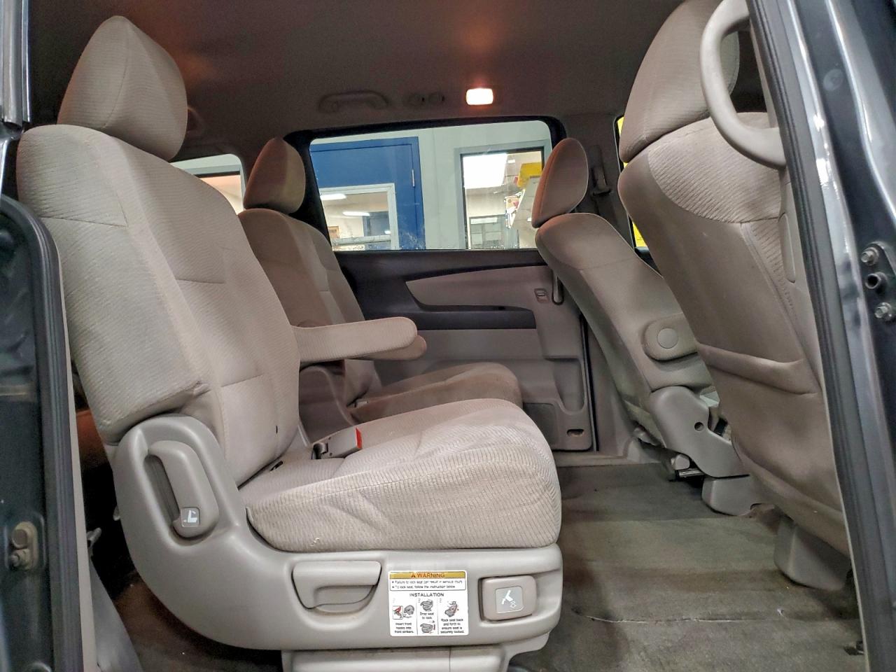 2012 HONDA ODYSSEY LX photo 11