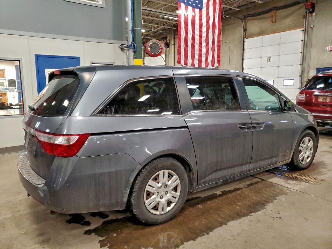 2012 HONDA ODYSSEY LX photo 3
