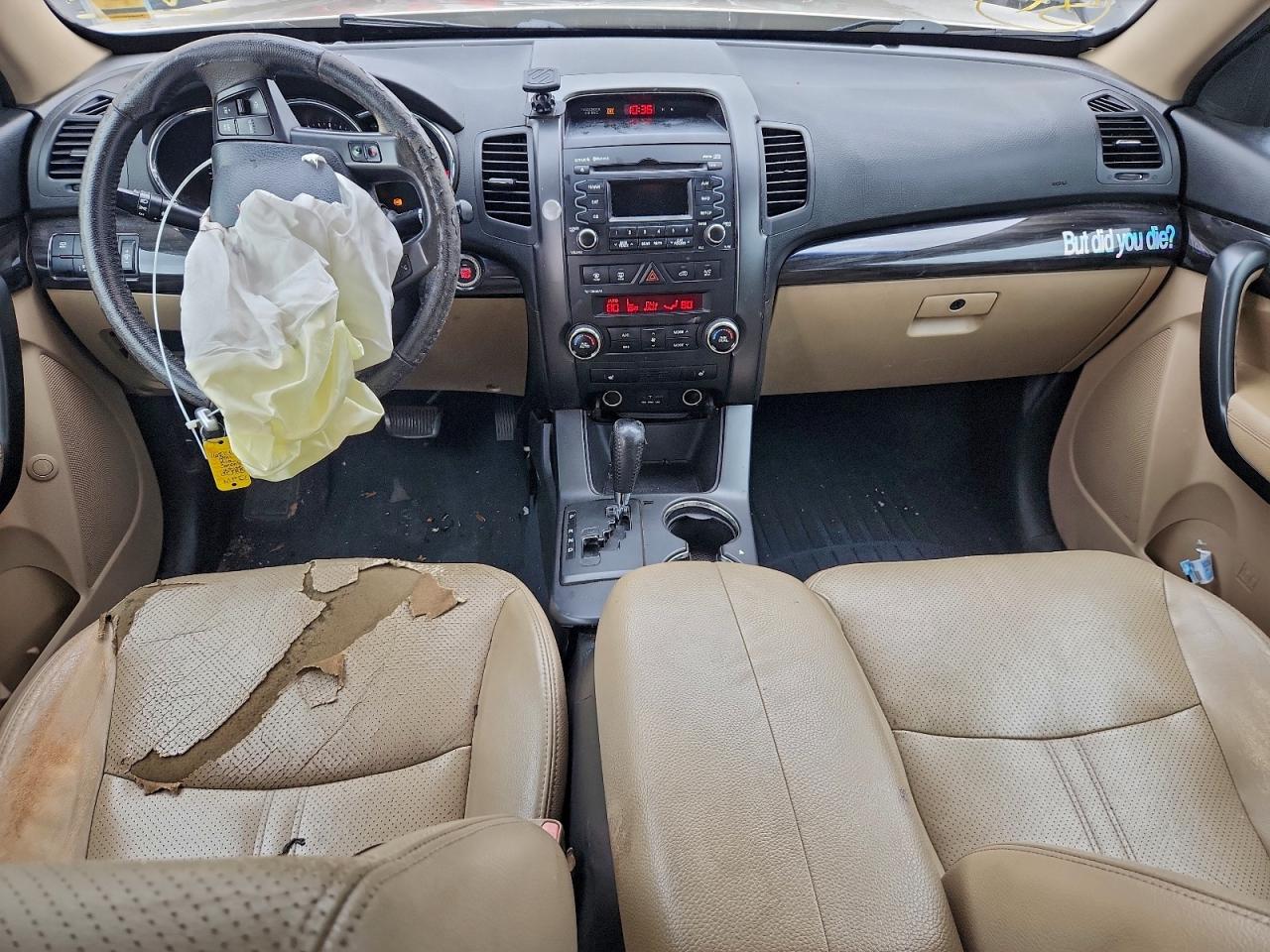2011 KIA SORENTO EX photo 8