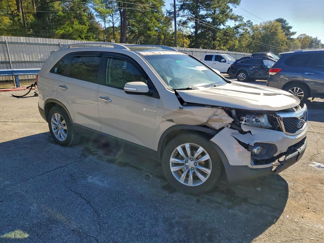 2011 KIA SORENTO EX photo 4