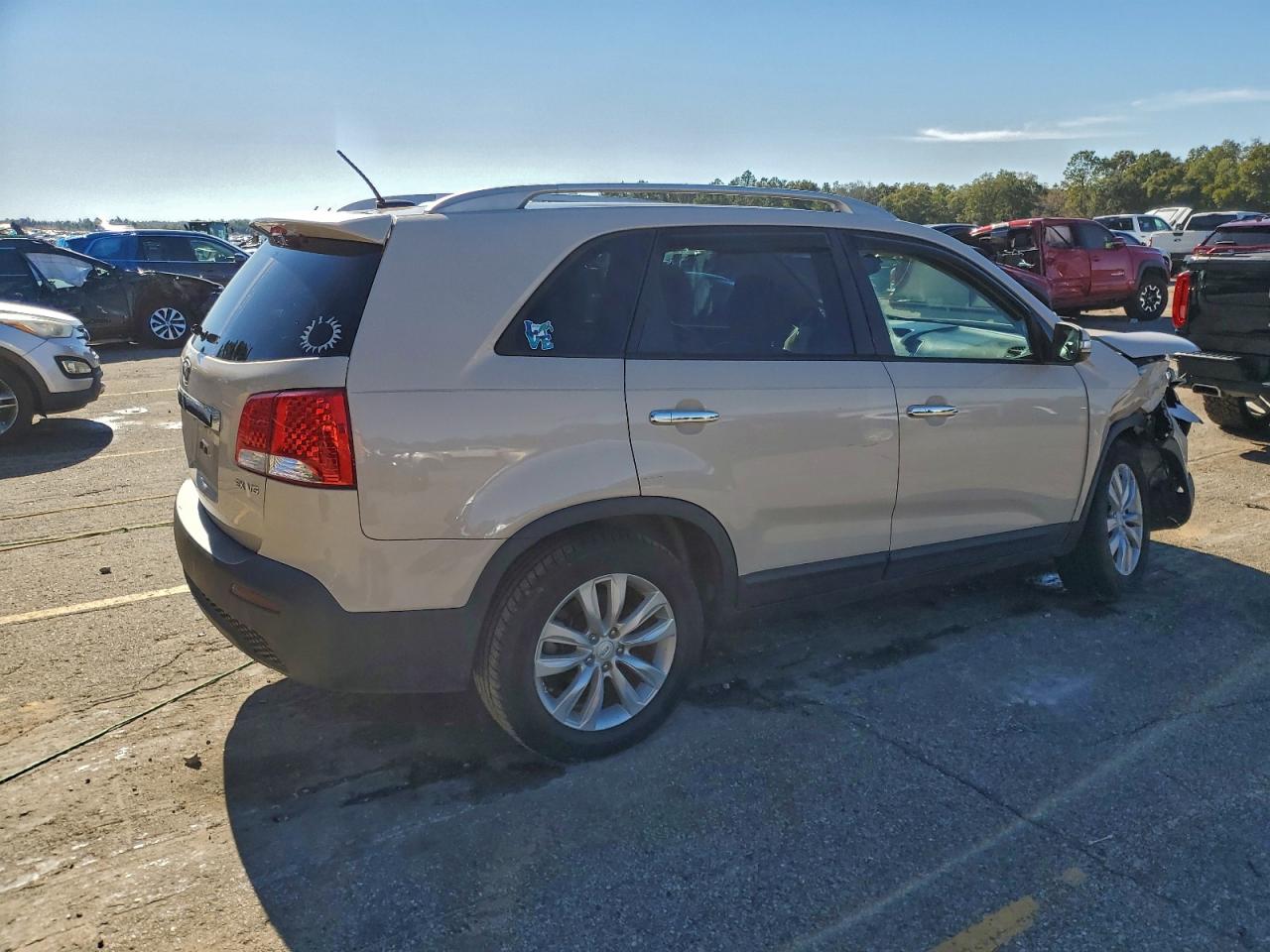 2011 KIA SORENTO EX photo 3