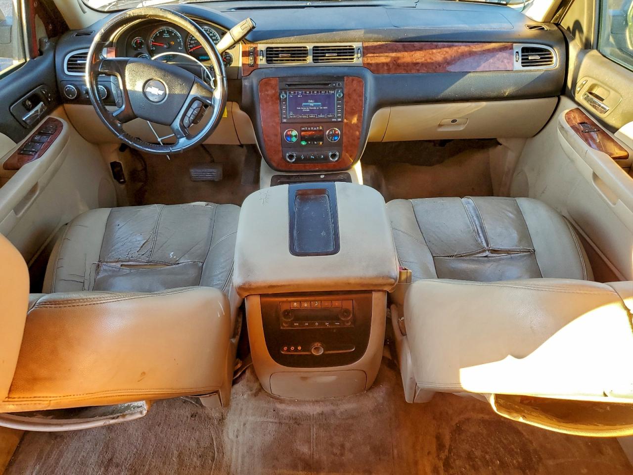 2008 CHEVROLET SUBURBAN K1500 LS photo 8