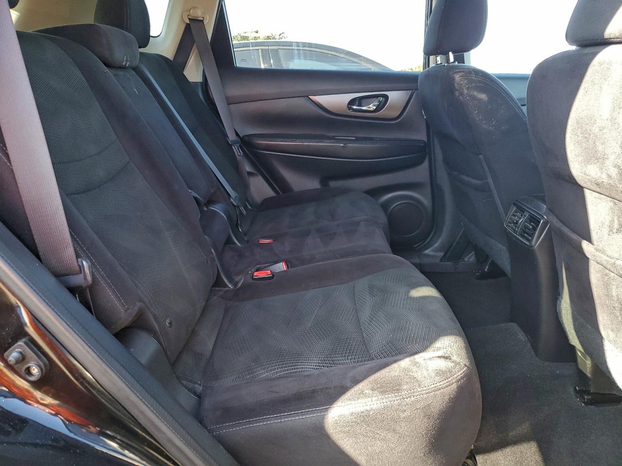 2014 NISSAN ROGUE S photo 11