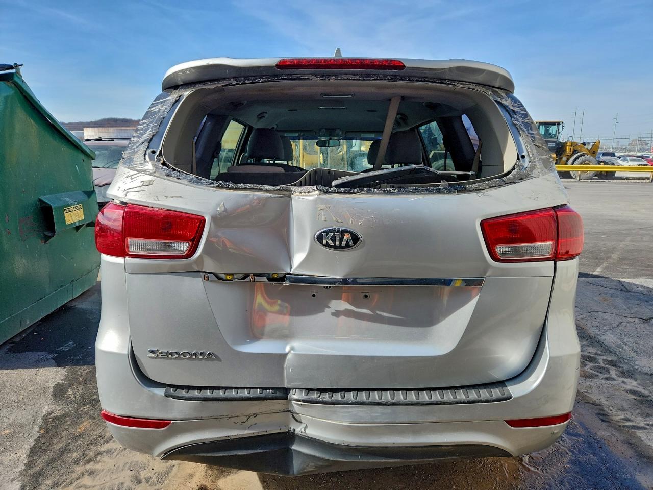 2017 KIA SEDONA L photo 6