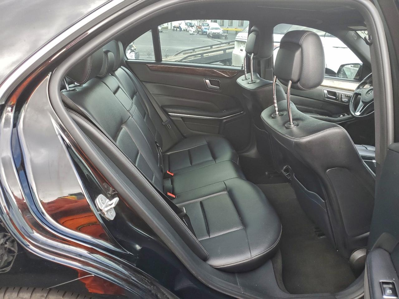 2014 MERCEDES-BENZ E 350 4MATIC photo 10