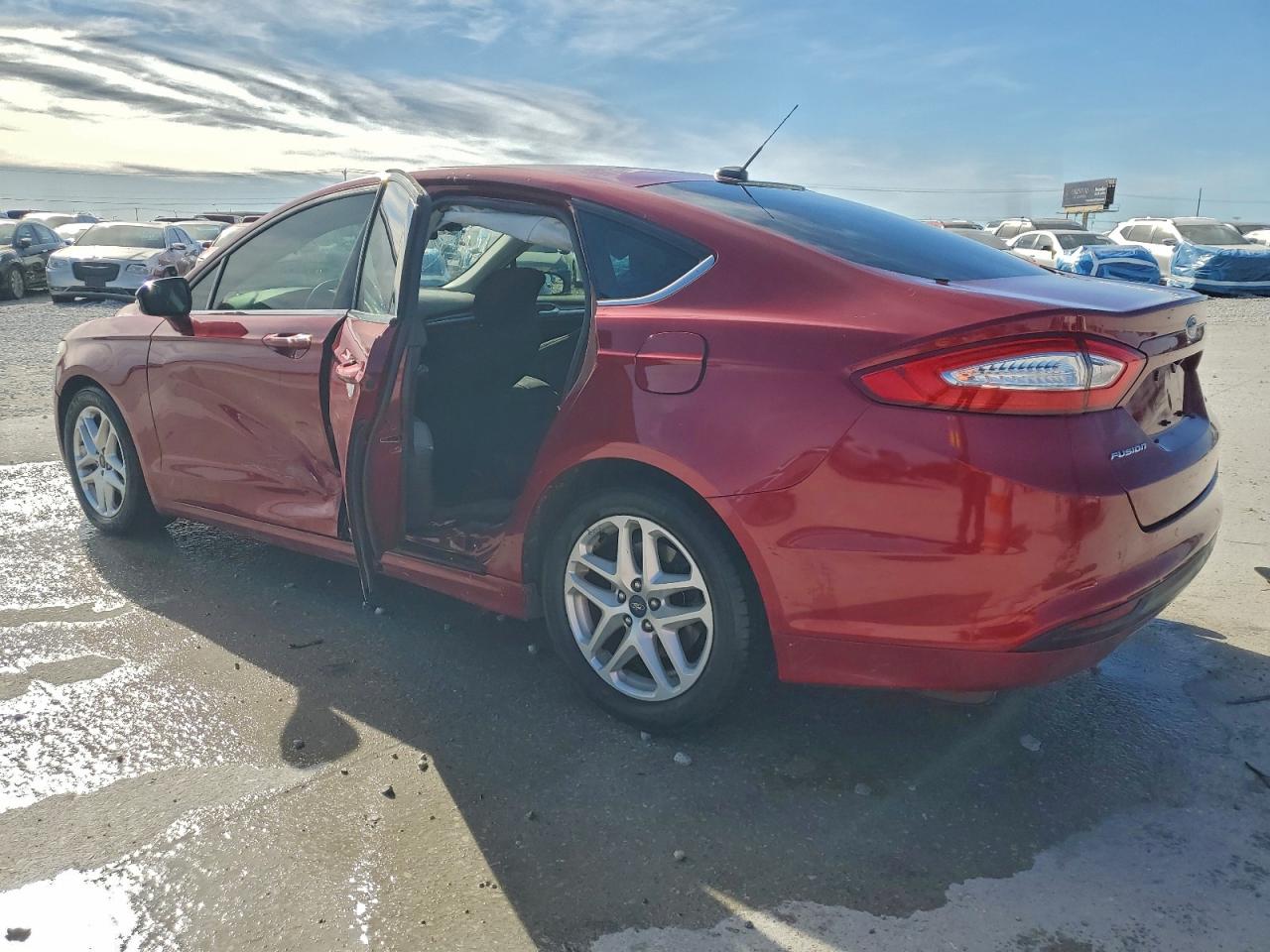 2016 FORD FUSION SE photo 2