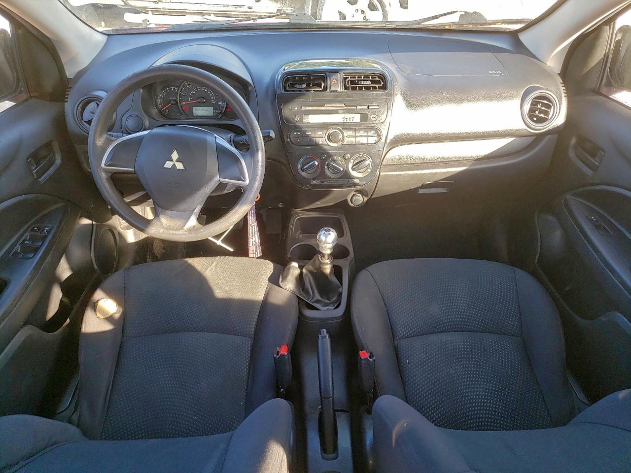 2017 MITSUBISHI MIRAGE G4 ES photo 8