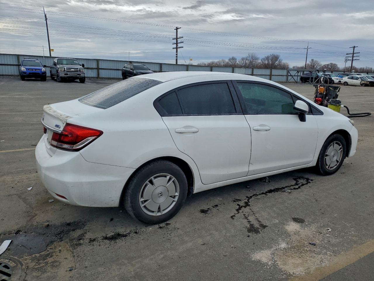 2013 HONDA CIVIC HF photo 3
