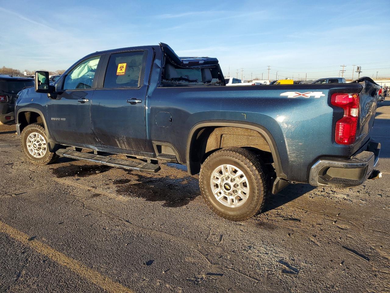 2021 CHEVROLET SILVERADO K2500 HEAVY DUTY LT photo 3