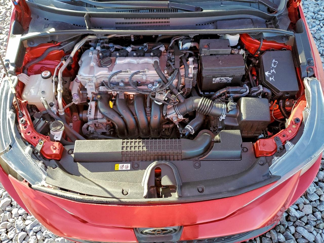 2021 TOYOTA COROLLA LE photo 11