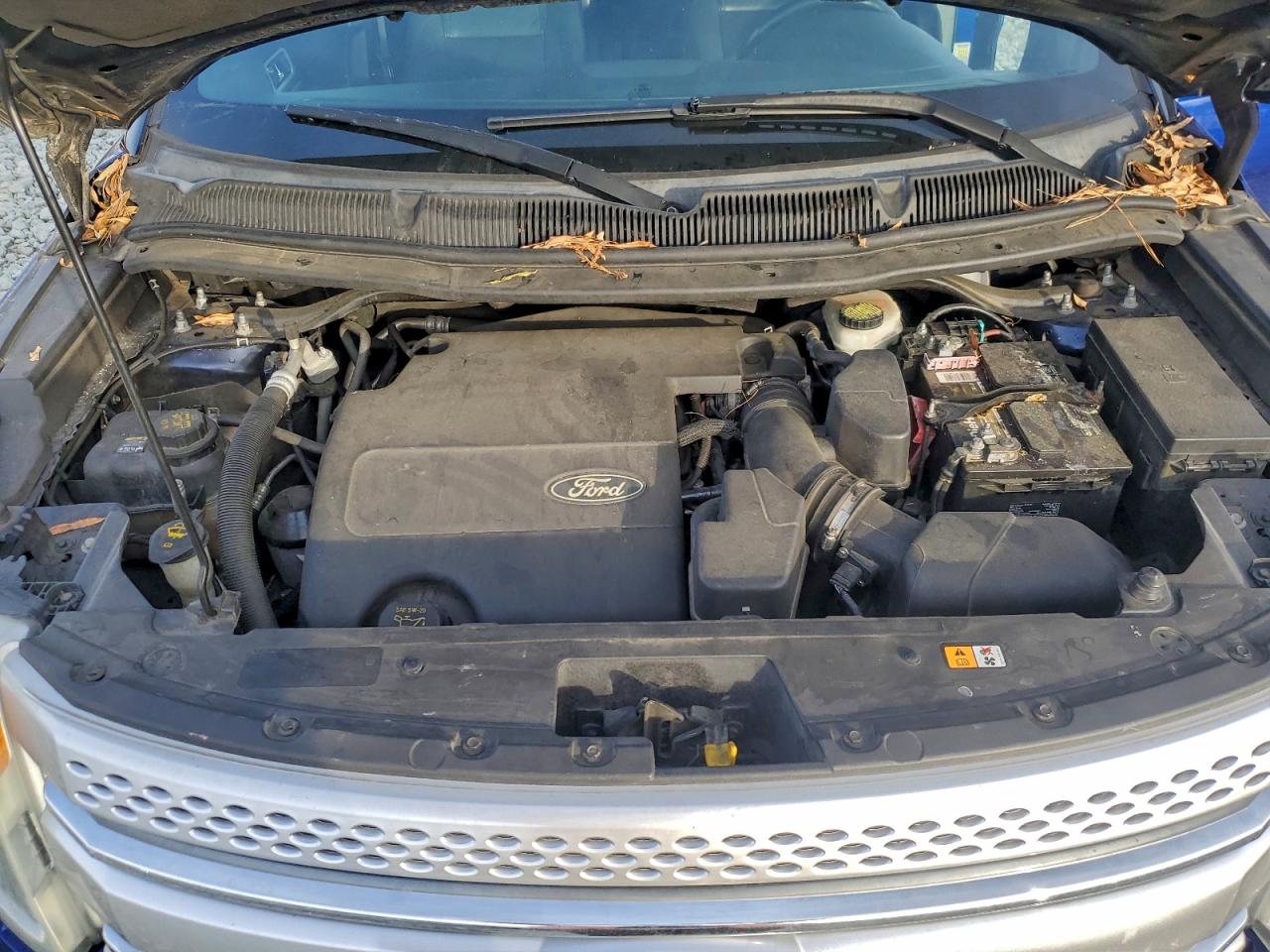 2015 FORD EXPLORER XLT photo 12