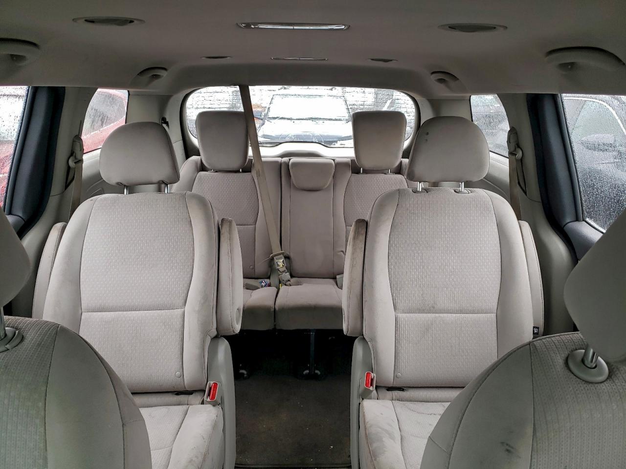 2016 KIA SEDONA L photo 10