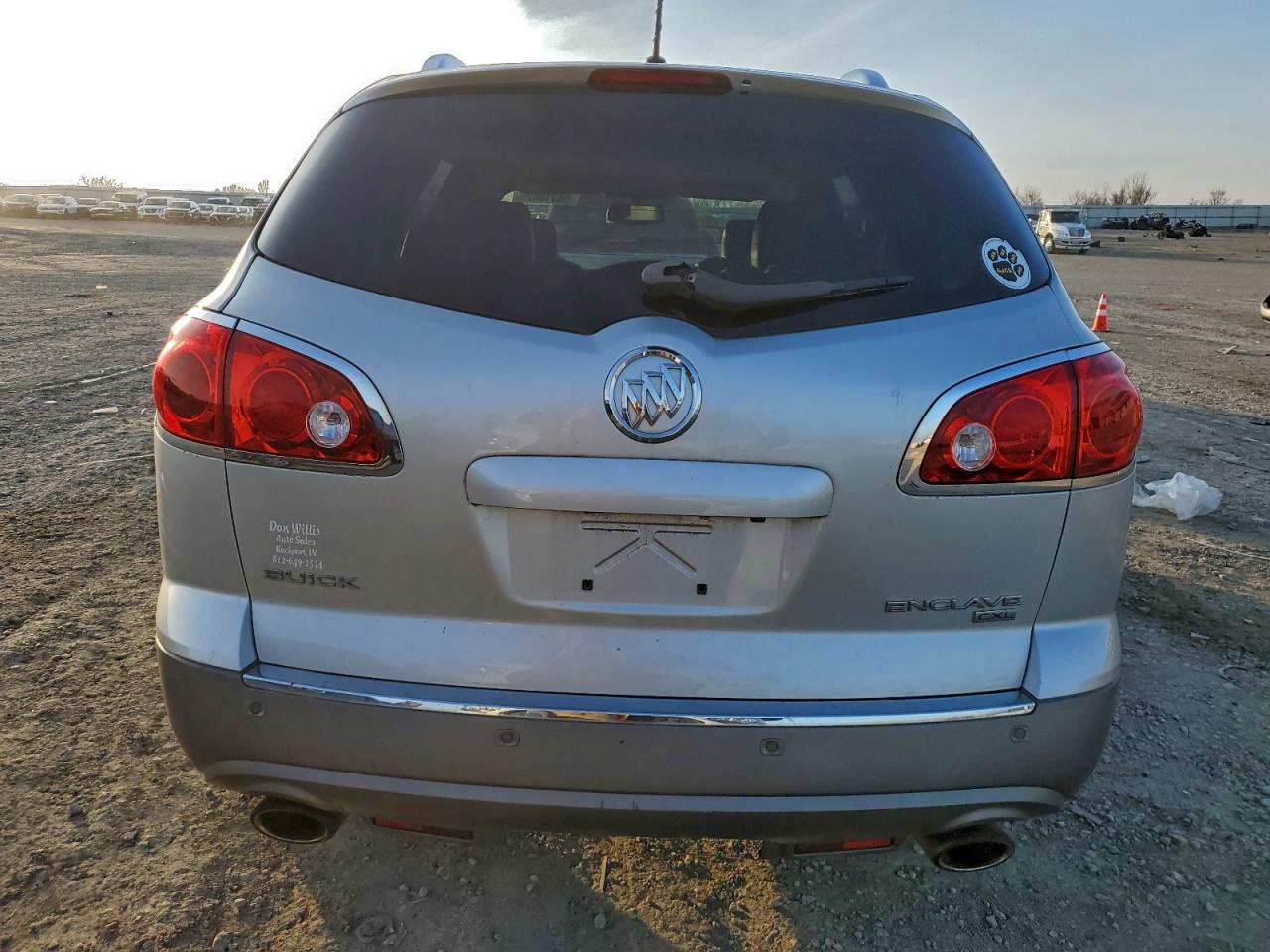2011 BUICK ENCLAVE CXL photo 6