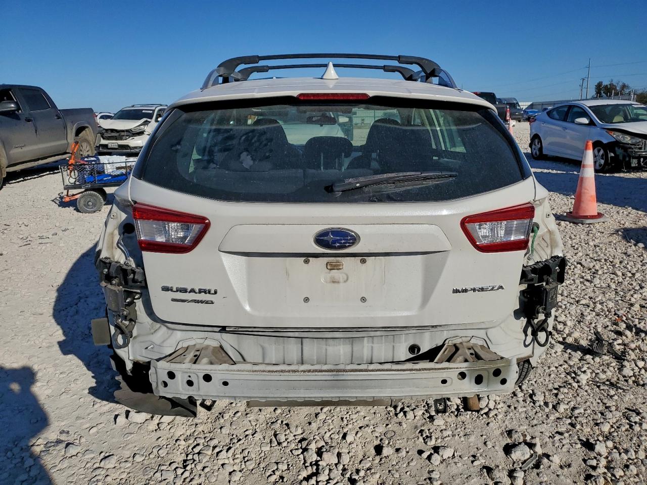 2019 SUBARU IMPREZA PREMIUM photo 6