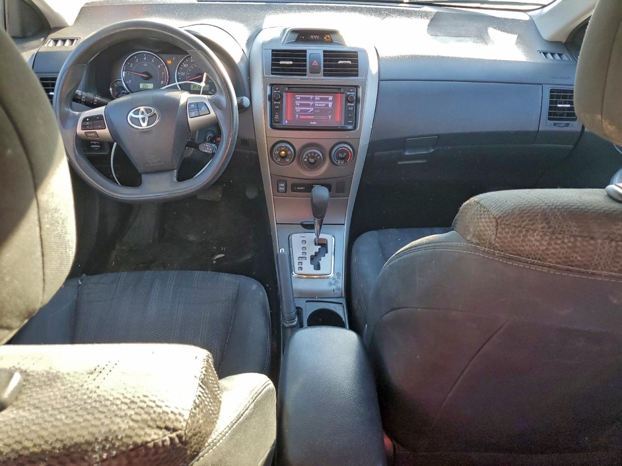 2012 TOYOTA COROLLA BASE photo 8