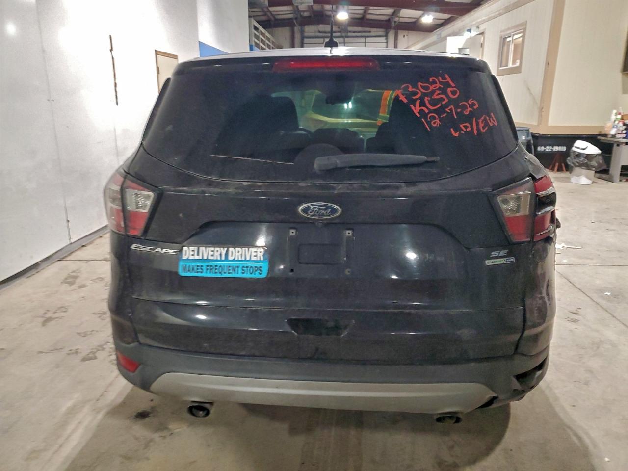 2017 FORD ESCAPE SE photo 6
