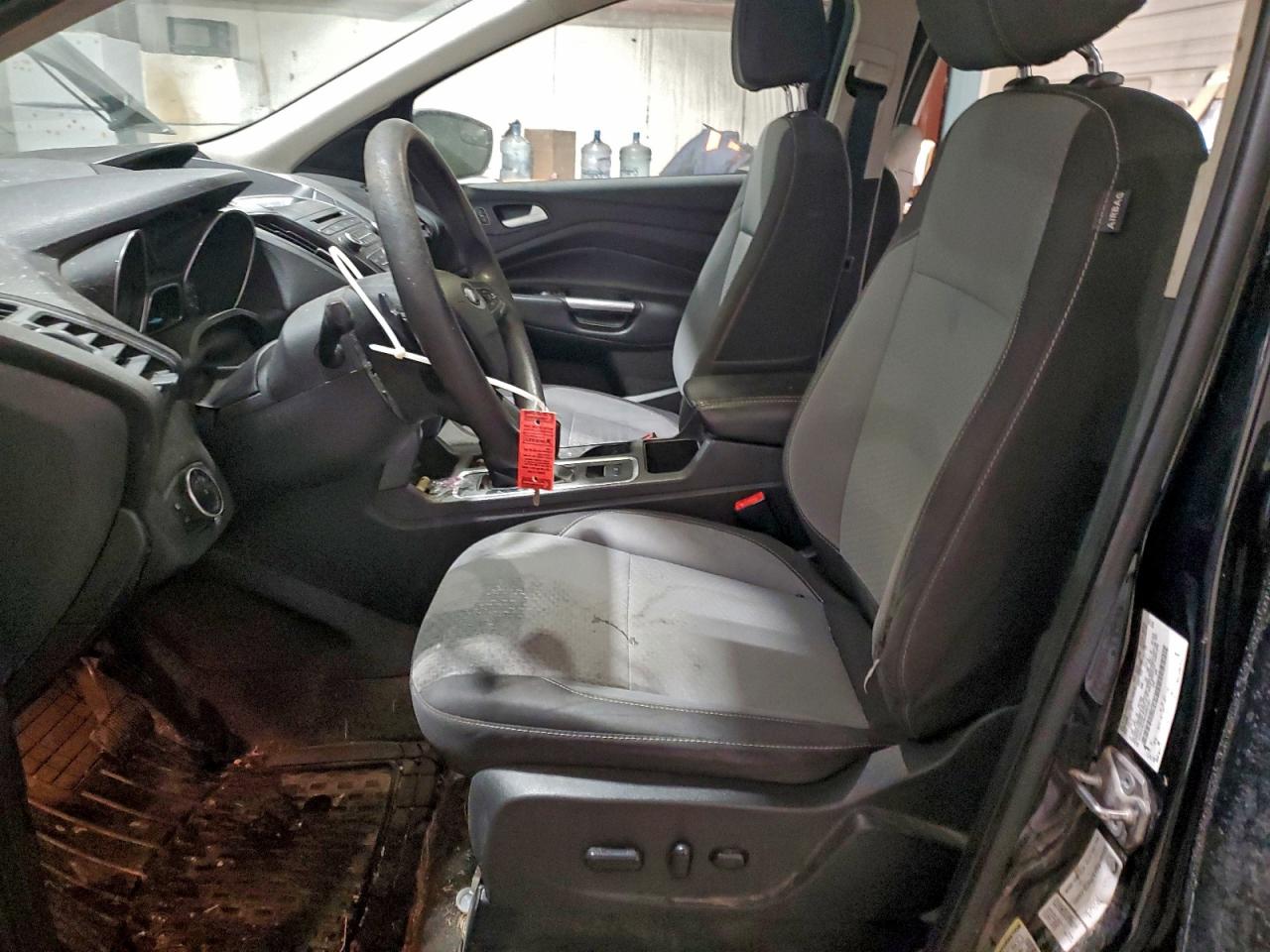 2017 FORD ESCAPE SE photo 7