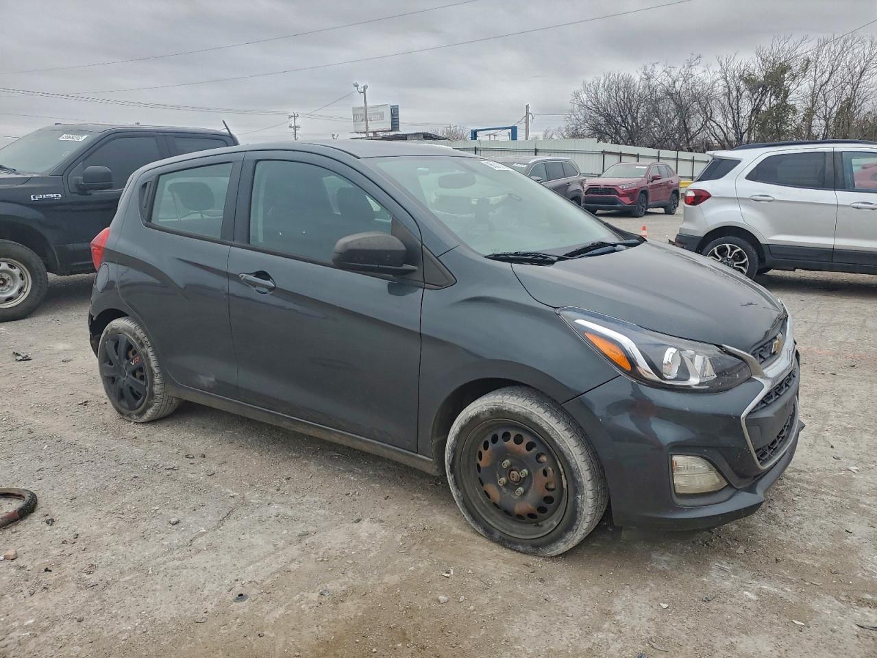 2019 CHEVROLET SPARK LS photo 4