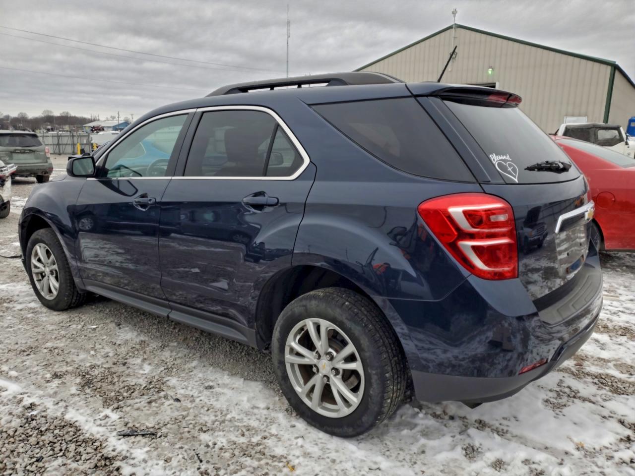 2016 CHEVROLET EQUINOX LT photo 2