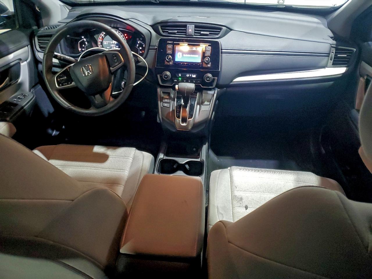 2018 HONDA CR-V LX photo 15