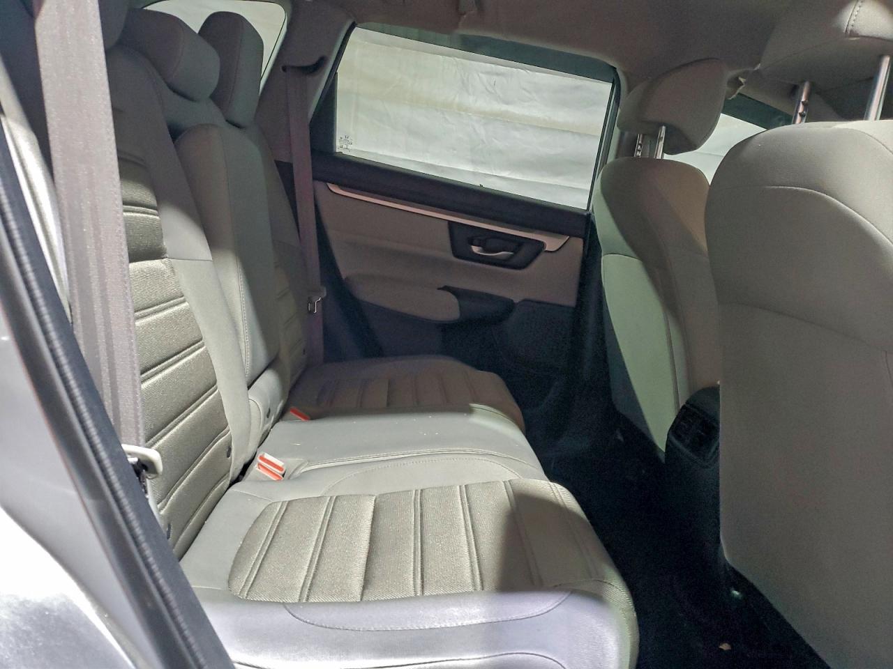 2018 HONDA CR-V LX photo 21