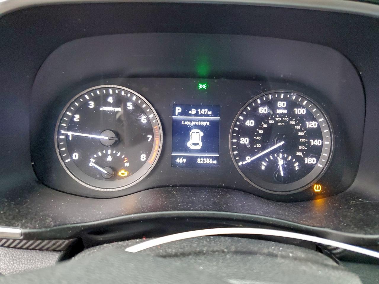 2021 HYUNDAI TUCSON SE photo 9