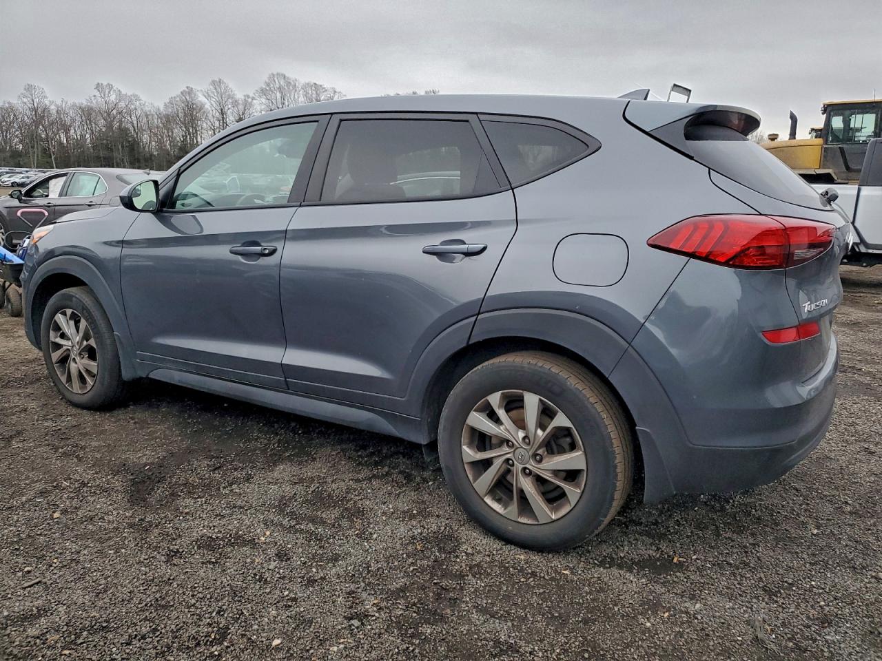 2021 HYUNDAI TUCSON SE photo 2