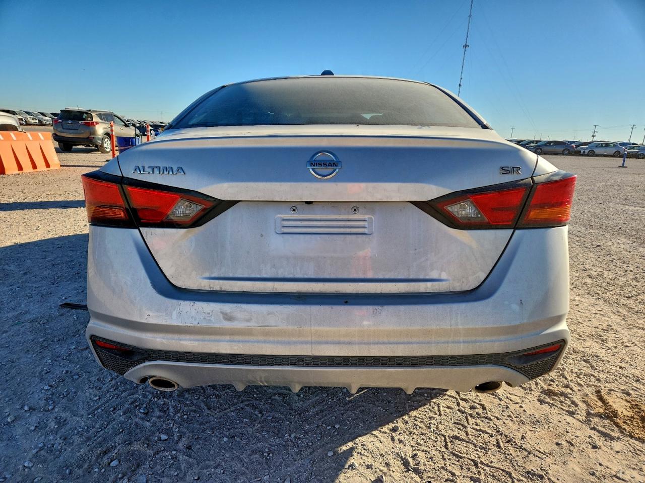 2019 NISSAN ALTIMA 2.5 SR photo 11