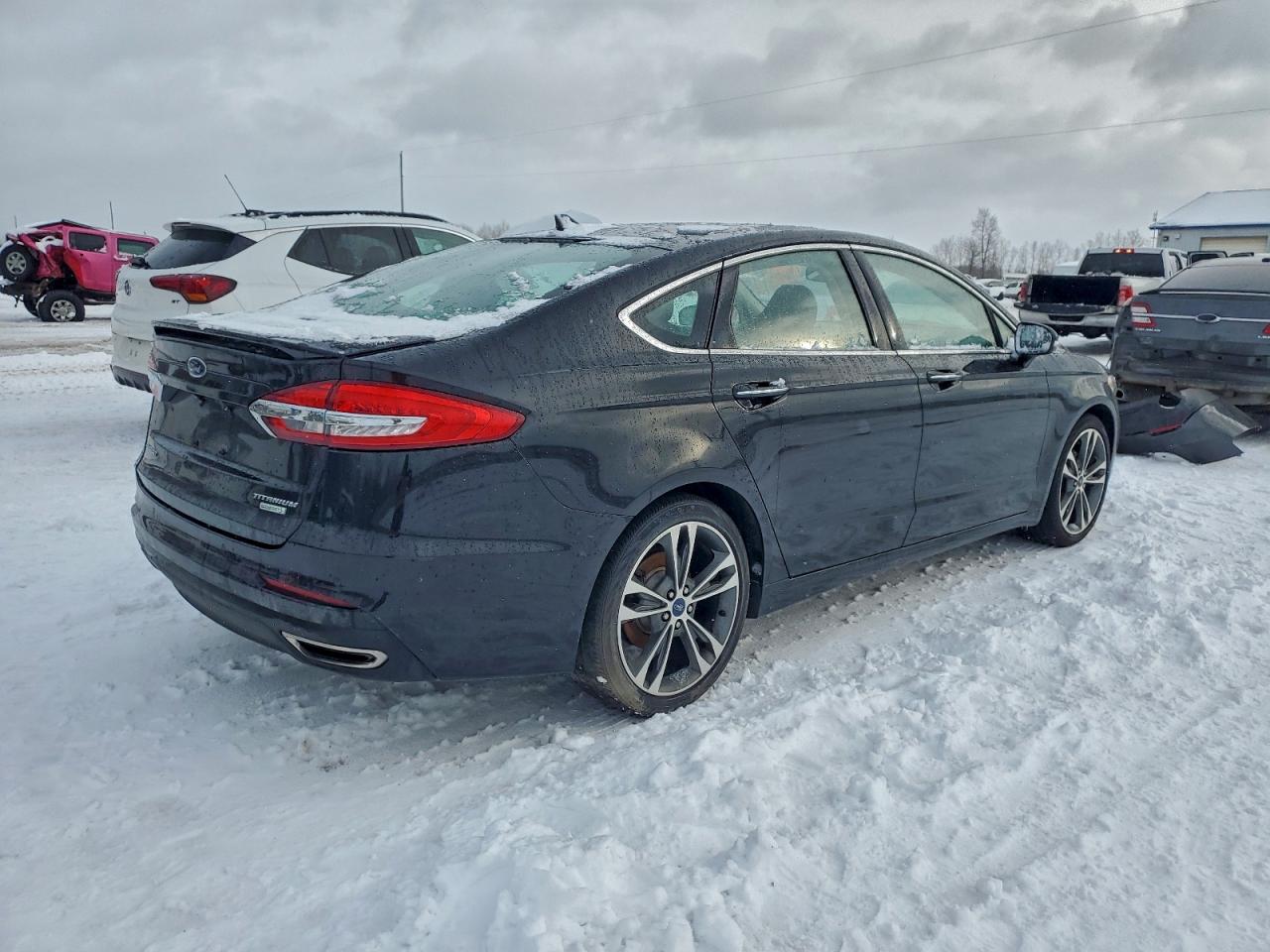 2020 FORD FUSION TITANIUM photo 3