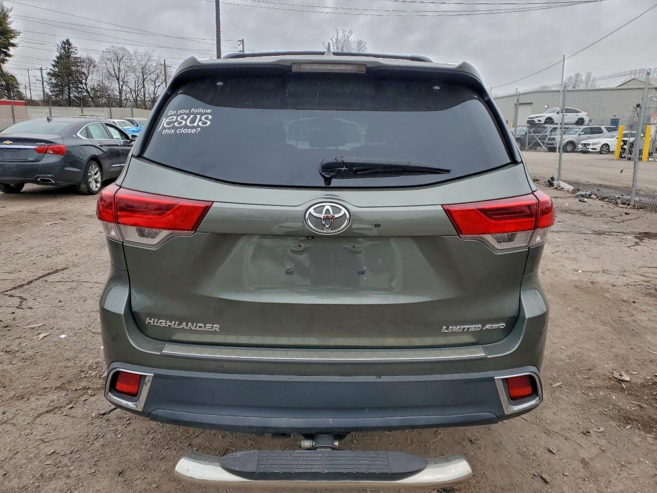 2019 TOYOTA HIGHLANDER LIMITED photo 11