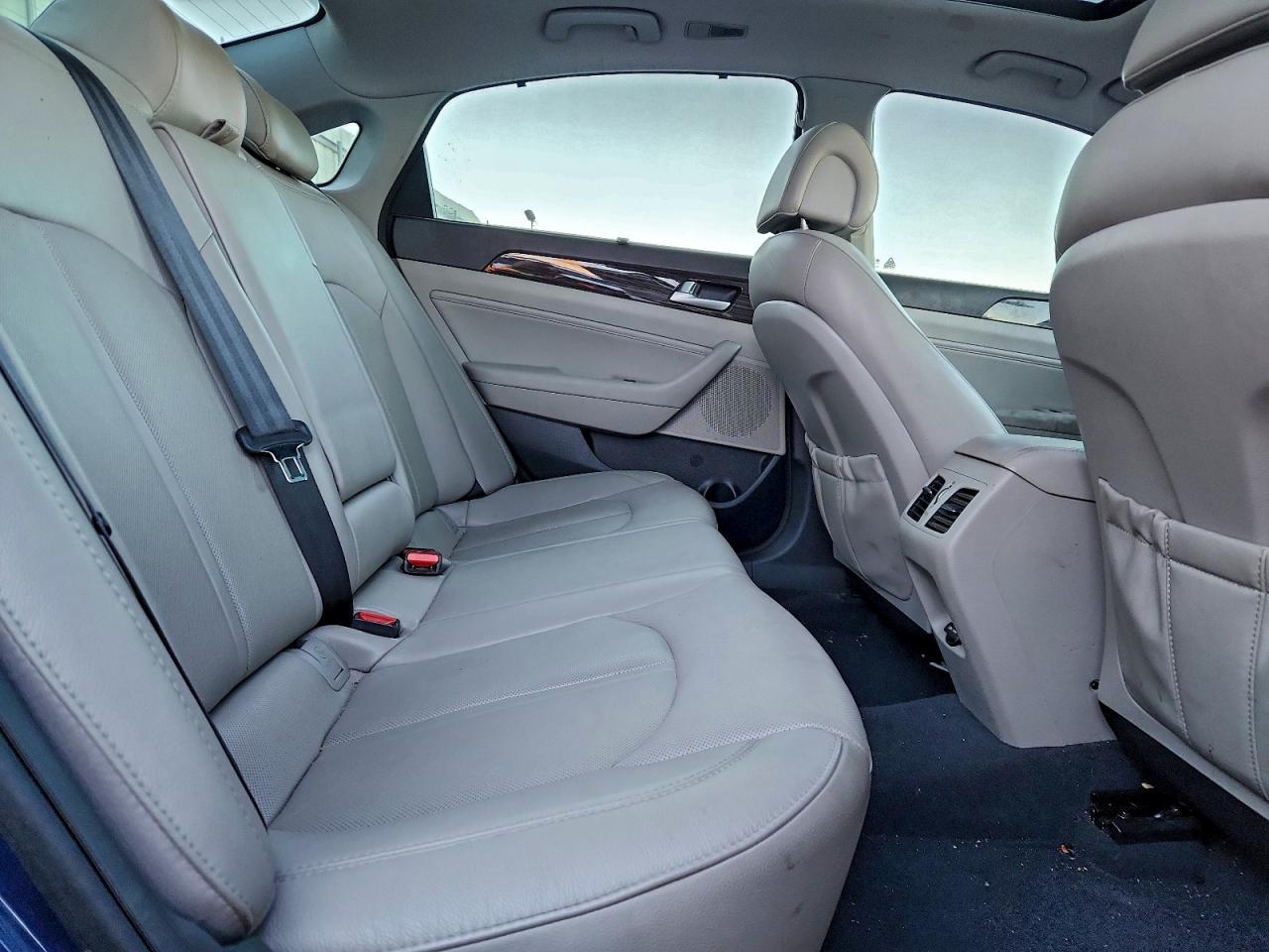 2015 HYUNDAI SONATA SPORT photo 10