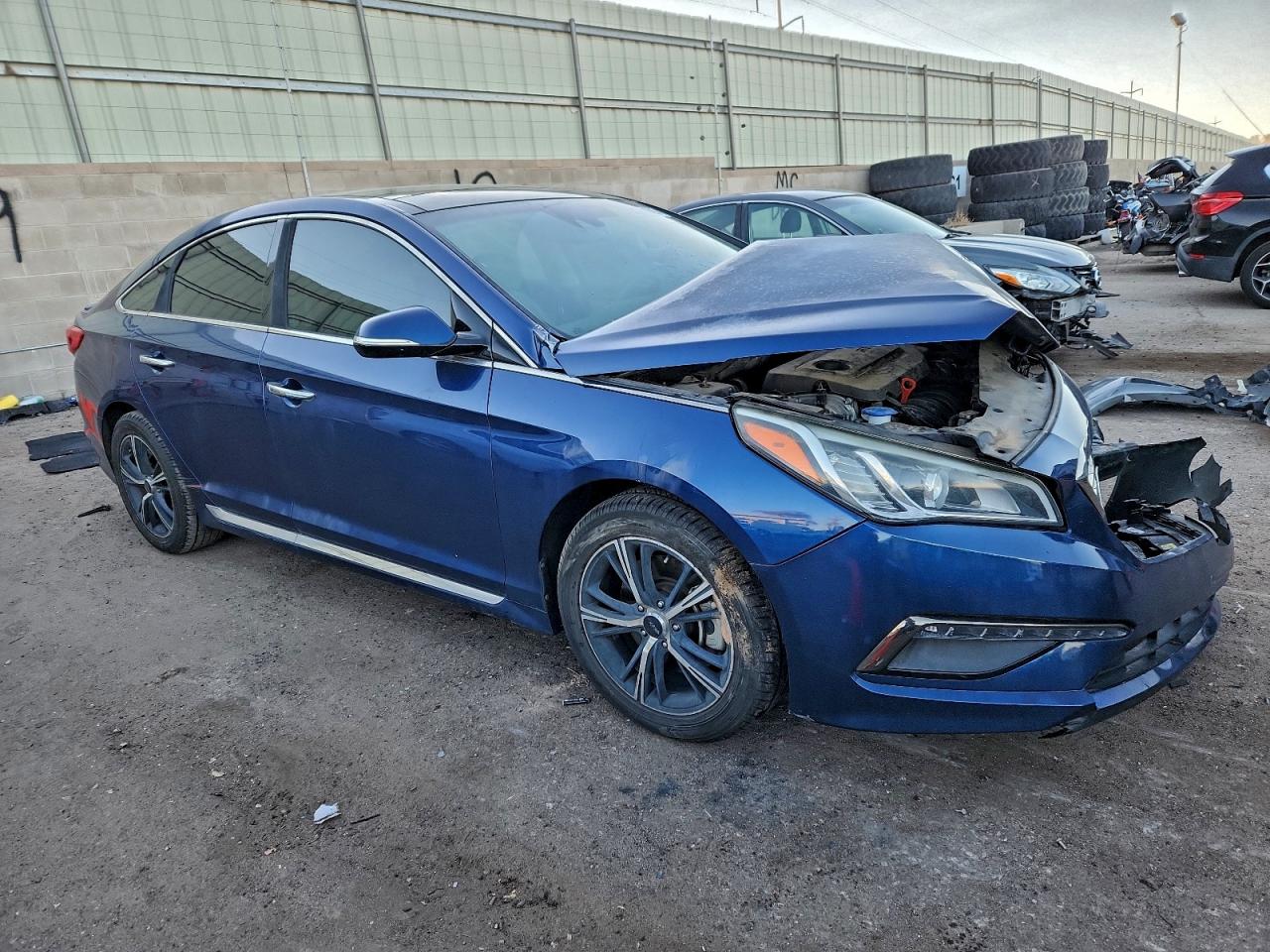 2015 HYUNDAI SONATA SPORT photo 4