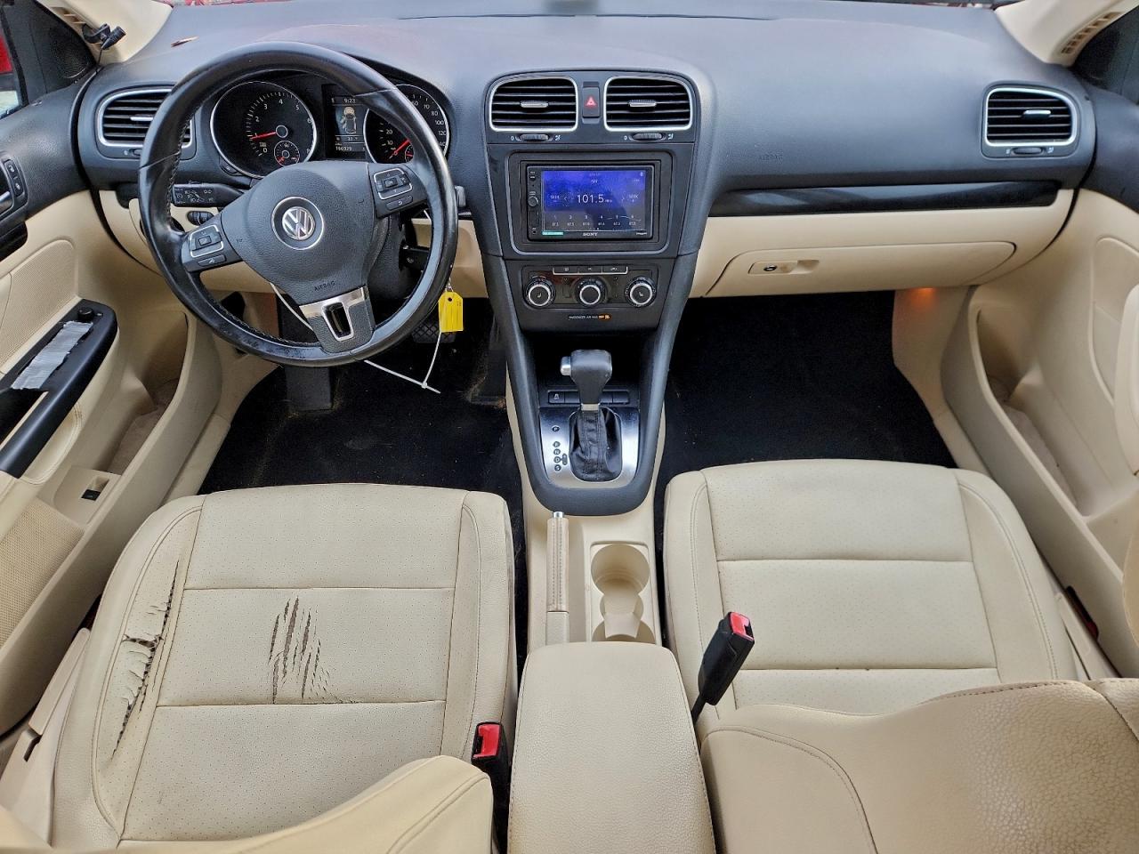 2011 VOLKSWAGEN JETTA S photo 22