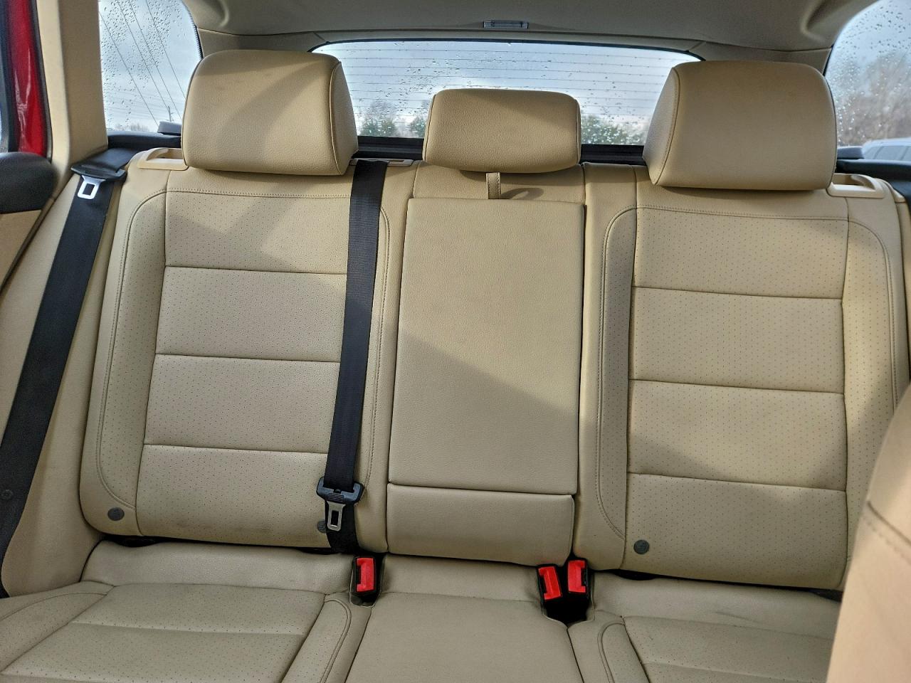 2011 VOLKSWAGEN JETTA S photo 28