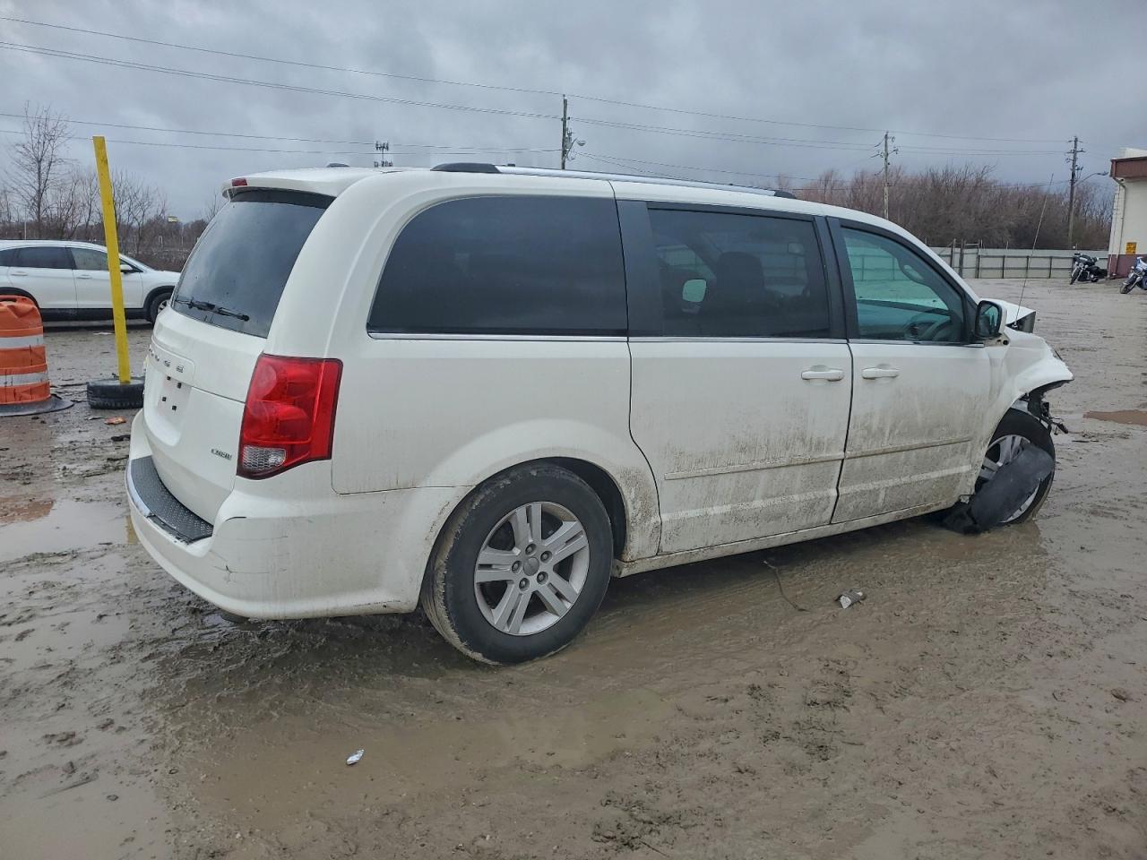 2013 DODGE GRAND CARAVAN CREW photo 5