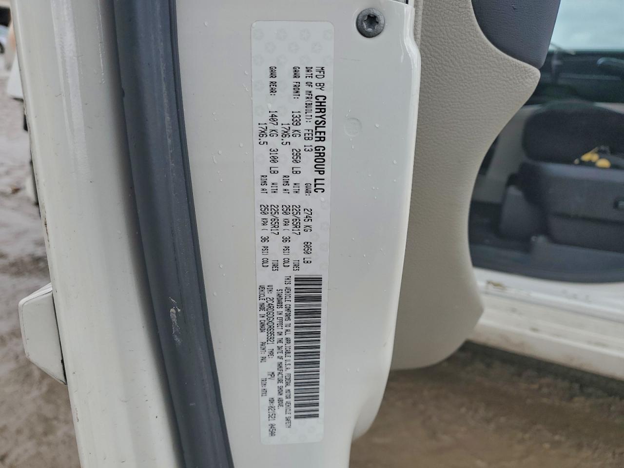 2013 DODGE GRAND CARAVAN CREW photo 27