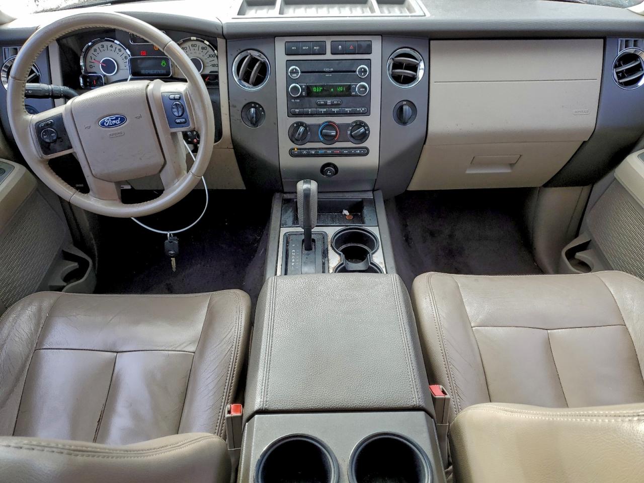 2010 FORD EXPEDITION XLT photo 8