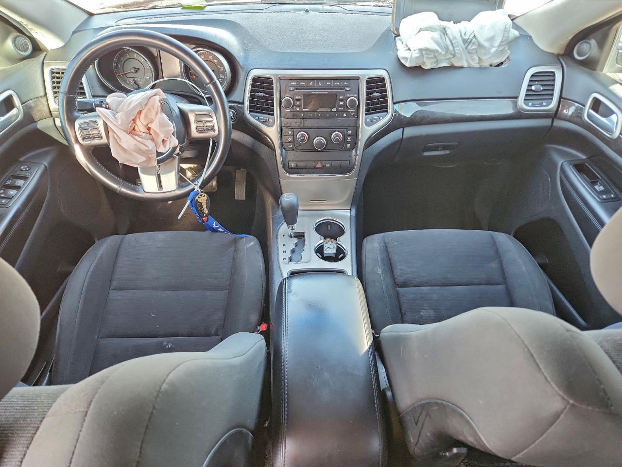2012 JEEP GRAND CHEROKEE LAREDO photo 8
