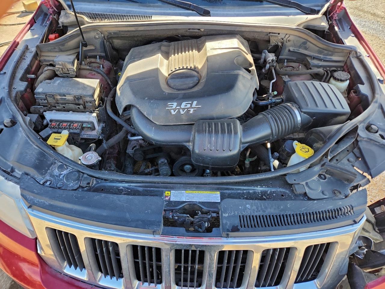 2012 JEEP GRAND CHEROKEE LAREDO photo 12