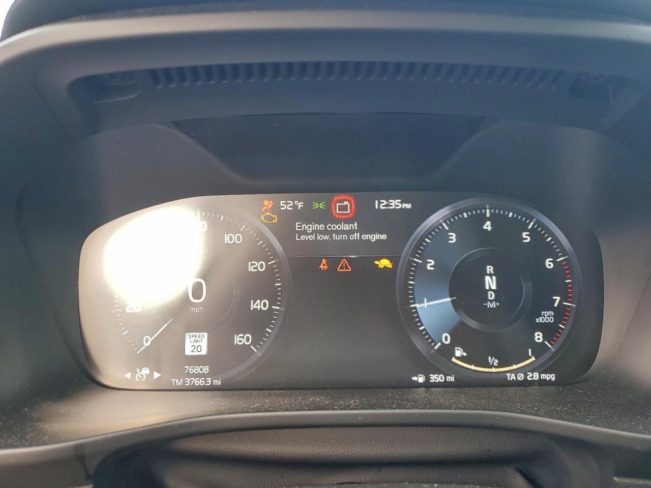 2021 VOLVO XC40 T5 MOMENTUM photo 9