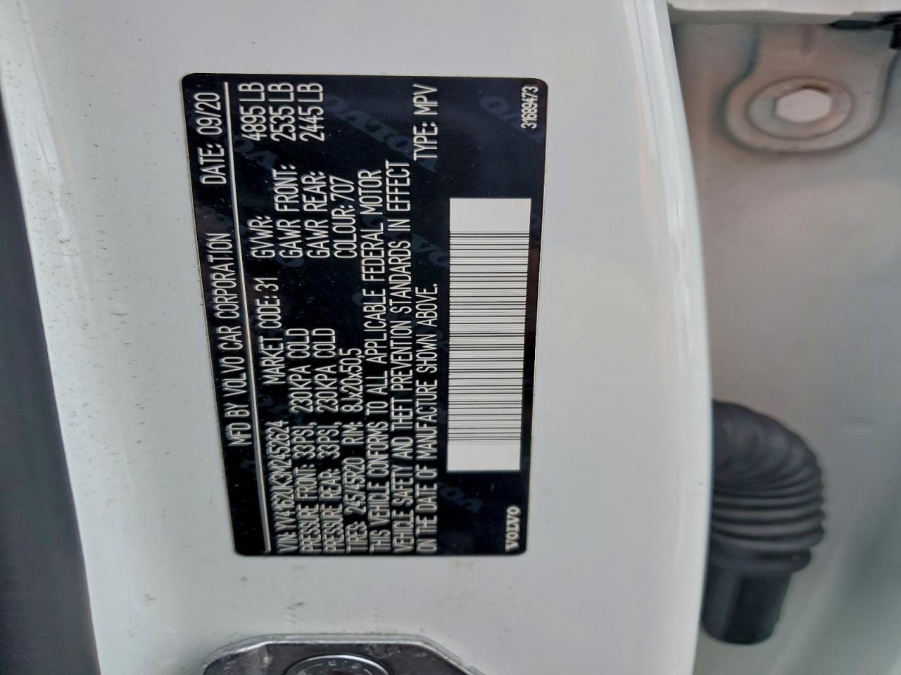 2021 VOLVO XC40 T5 MOMENTUM photo 13