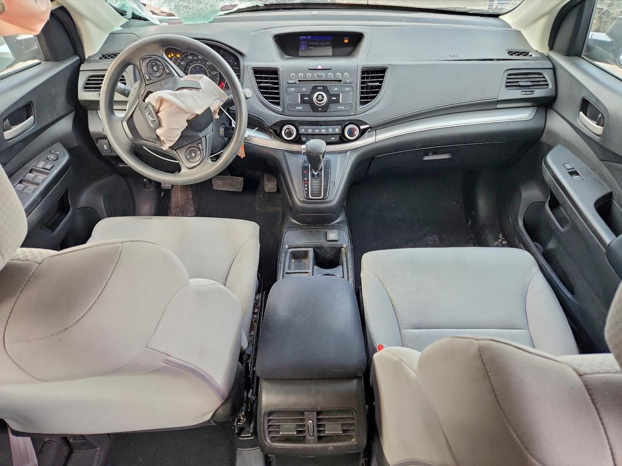 2015 HONDA CR-V LX photo 8