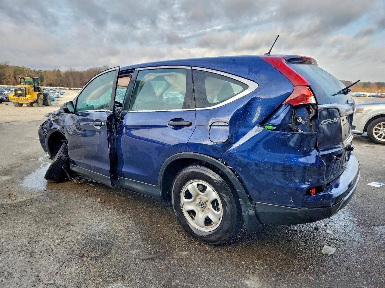 2015 HONDA CR-V LX photo 2