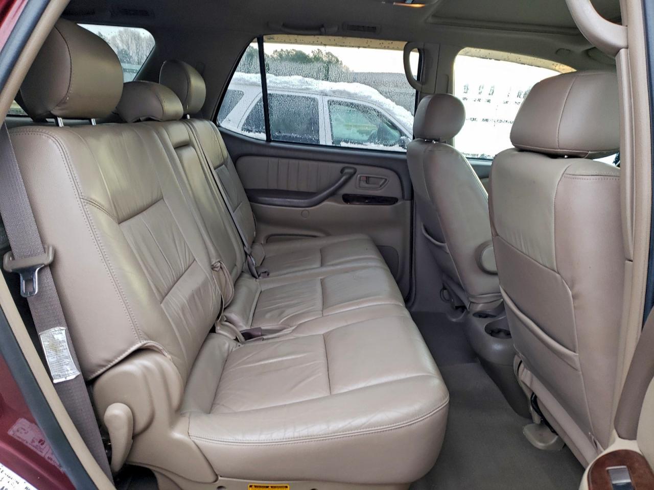 2003 TOYOTA SEQUOIA photo 11
