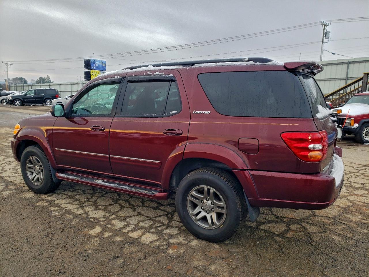 2003 TOYOTA SEQUOIA photo 2