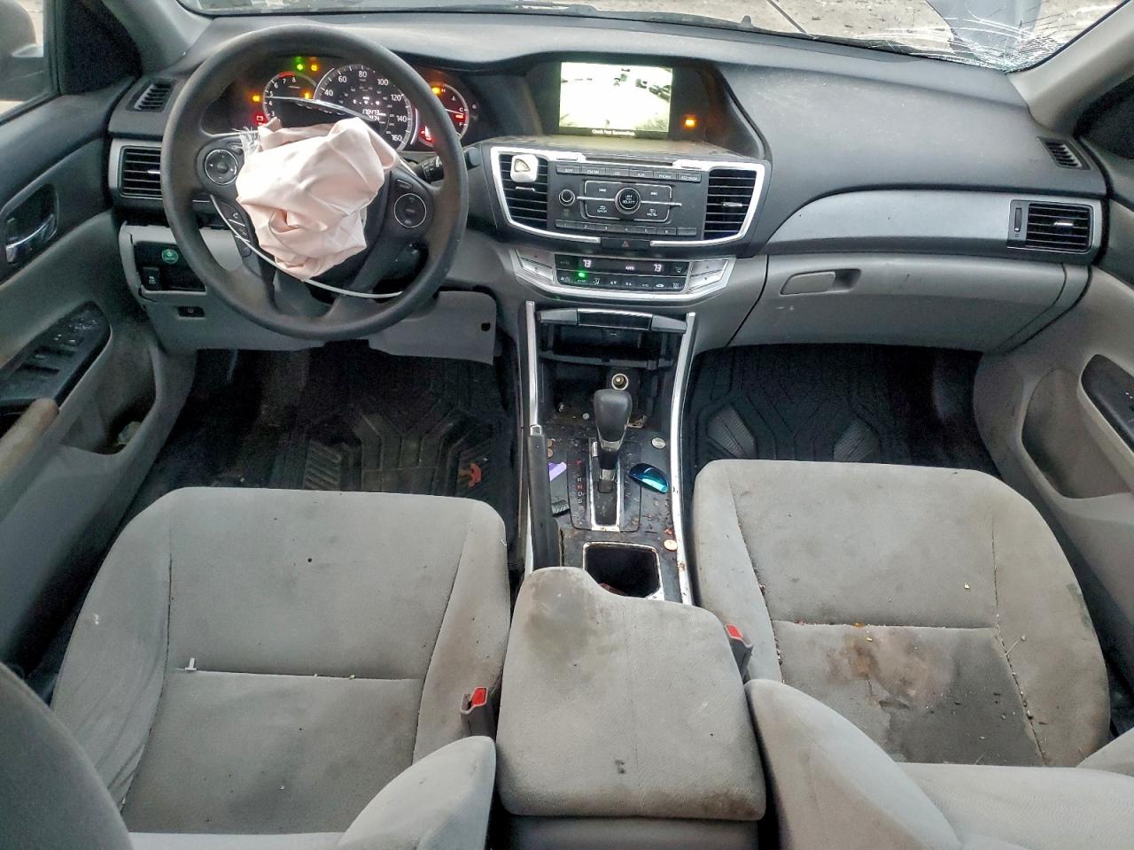 2013 HONDA ACCORD LX photo 8
